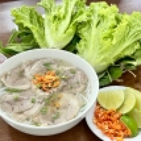 BÁNH CANH - THỊT BẮP