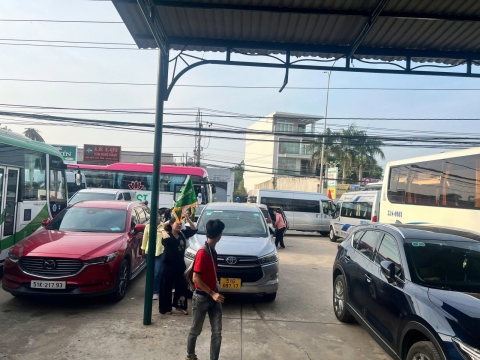 Không Gian Quán Tại Bánh Canh Hoàng Minh II